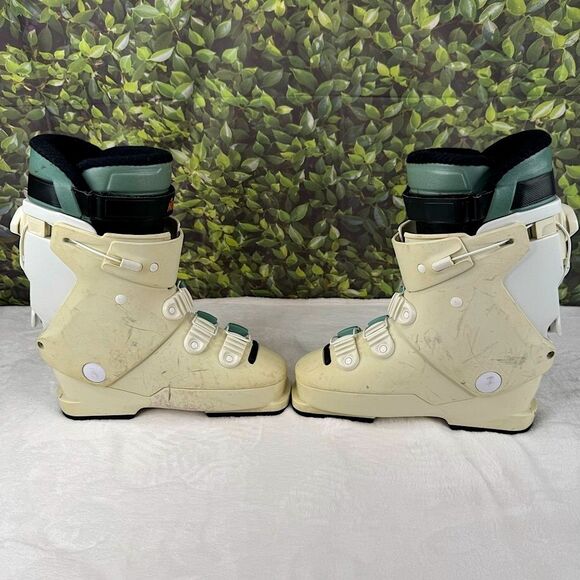 {Nordica} RARE Syntech F8 Ski Boots, Micro-Flex Buckles & Pure Wool-Lined main image 6